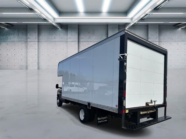 2016 Ford Econoline Commercial Cutaway E-450 SD 2dr BOX TRUCK