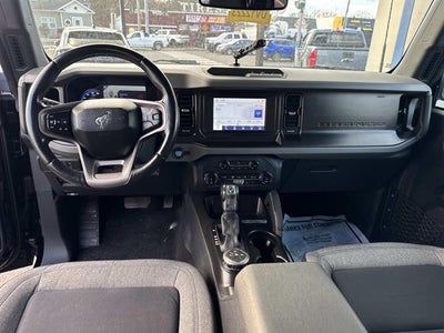 2022 Ford Bronco Base