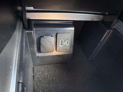 2021 Ford Explorer AWD XLT 4dr SUV