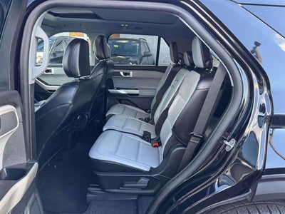 2021 Ford Explorer AWD XLT 4dr SUV