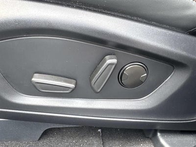 2025 Ford Explorer AWD Active 4dr SUV