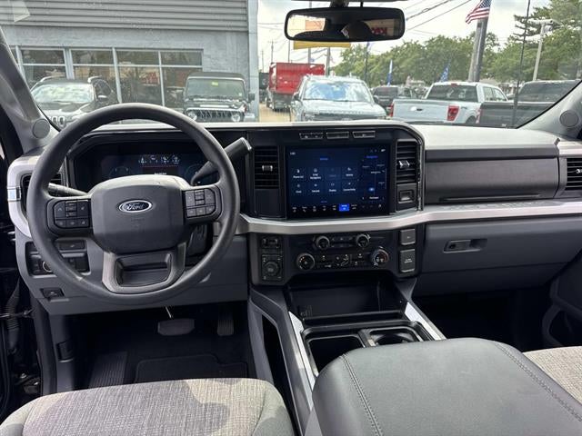 2024 Ford Super Duty F-350 SRW XLT