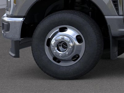 2026 Ford Super Duty F-350 DRW LARIAT