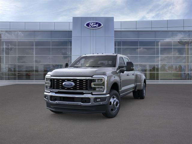 2026 Ford Super Duty F-350 DRW LARIAT