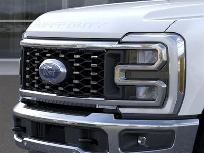 2026 Ford Super Duty F-350 DRW LARIAT