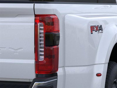 2026 Ford Super Duty F-350 DRW LARIAT