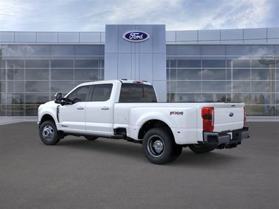 2026 Ford Super Duty F-350 DRW LARIAT