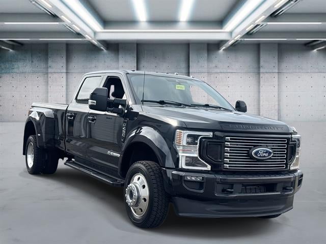 2022 Ford Super Duty F-450 DRW Lariat