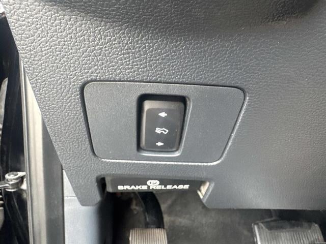 2022 Ford Super Duty F-450 DRW Lariat