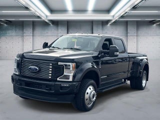 2022 Ford Super Duty F-450 DRW Lariat