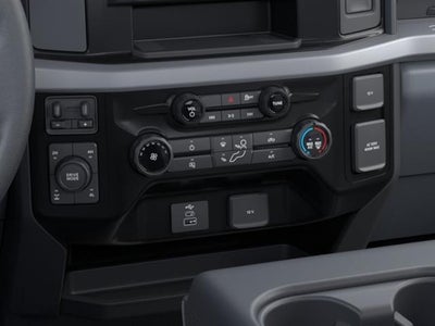 2026 Ford Super Duty F-350 SRW XLT