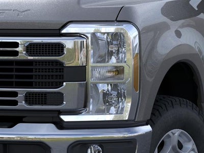 2026 Ford Super Duty F-350 SRW XLT
