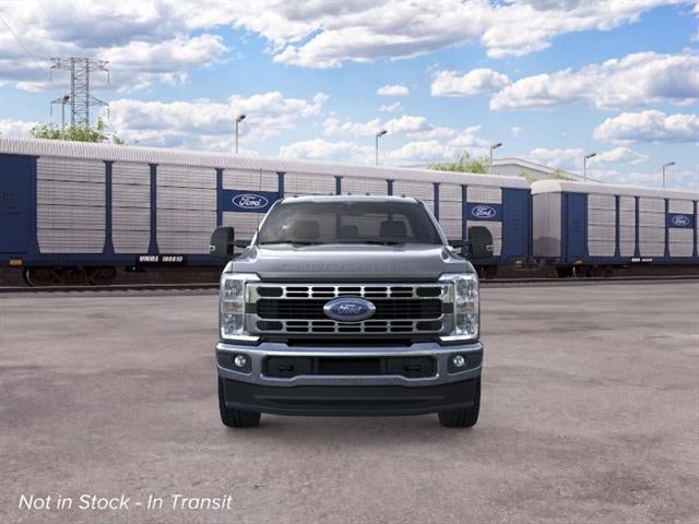 2026 Ford Super Duty F-350 SRW XLT
