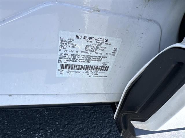 2023 Ford Edge SE