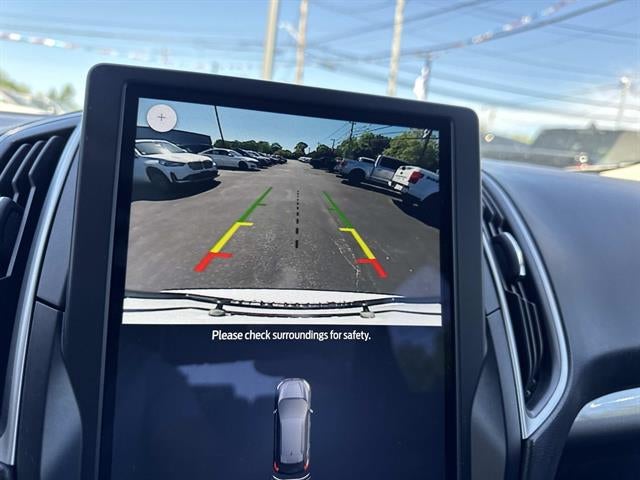 2023 Ford Edge SE