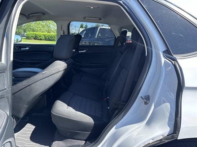 2023 Ford Edge SE