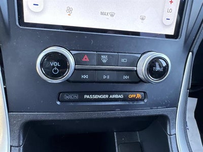 2023 Ford Edge SE