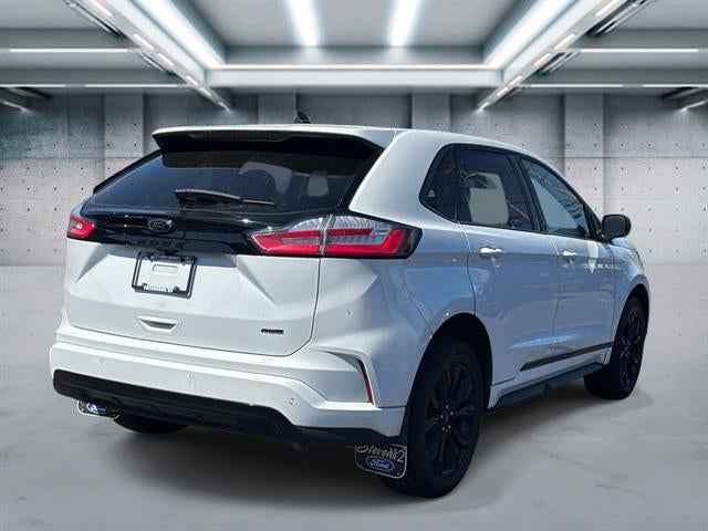 2023 Ford Edge SE