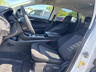 2023 Ford Edge SE