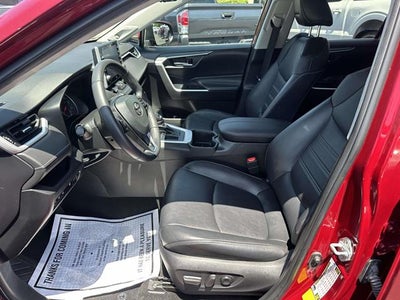 2022 Toyota RAV4 XLE Premium