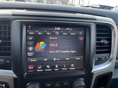 2018 RAM 1500 4x4 Big Horn 4dr Crew Cab 5.5 ft. SB Pickup