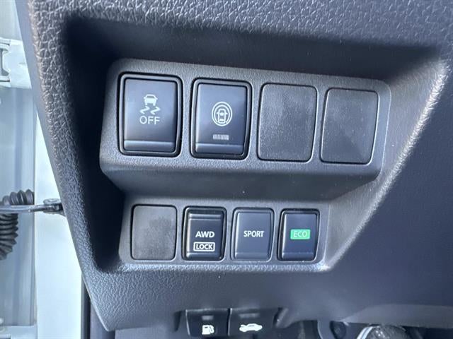 2022 Nissan Rogue Sport S