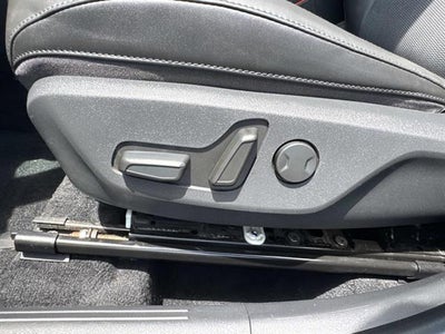 2023 Kia Niro Plug-In Hybrid EX