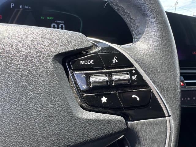 2023 Kia Niro Plug-In Hybrid EX
