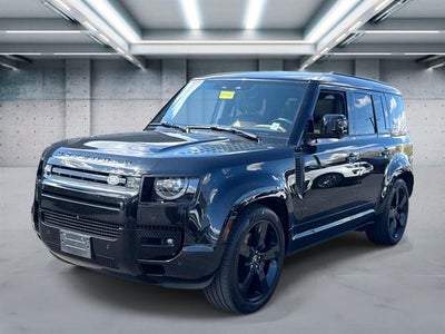 2024 Land Rover Defender 110 P400 X-Dynamic SE