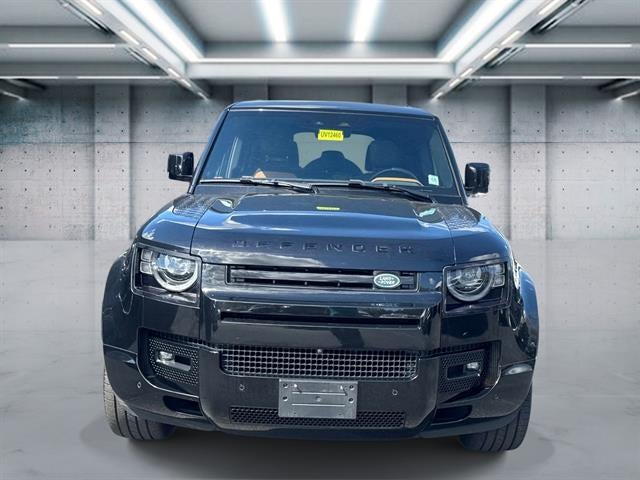 2024 Land Rover Defender 110 P400 X-Dynamic SE