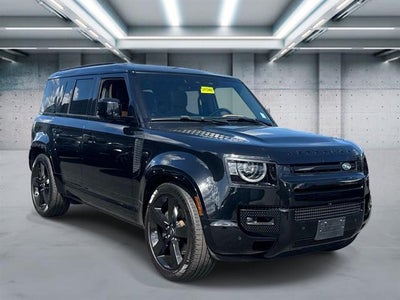2024 Land Rover Defender 110 P400 X-Dynamic SE