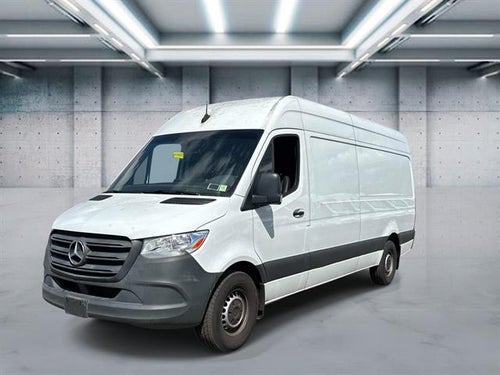 2022 Mercedes-Benz Sprinter Cargo Van 2500