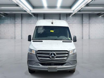 2022 Mercedes-Benz Sprinter Cargo Van 2500