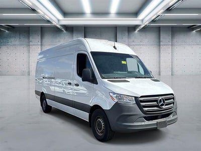 2022 Mercedes-Benz Sprinter Cargo Van 2500