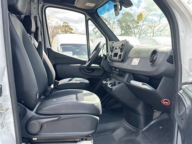 2022 Mercedes-Benz Sprinter Cargo Van 2500